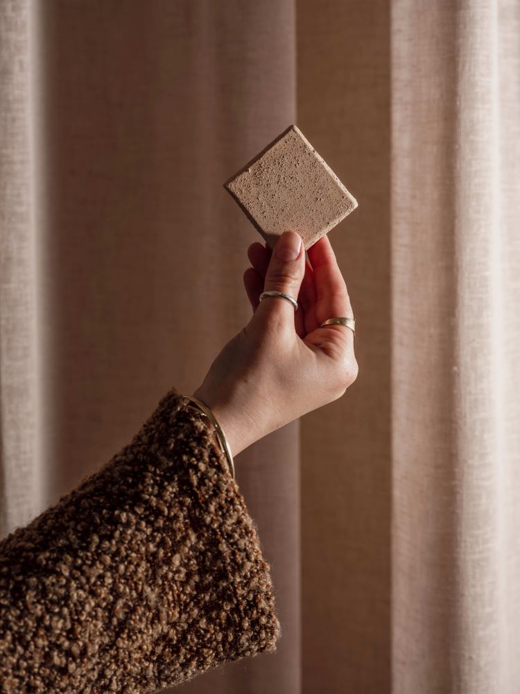 We Ponder | Nudie Sample Biscuit