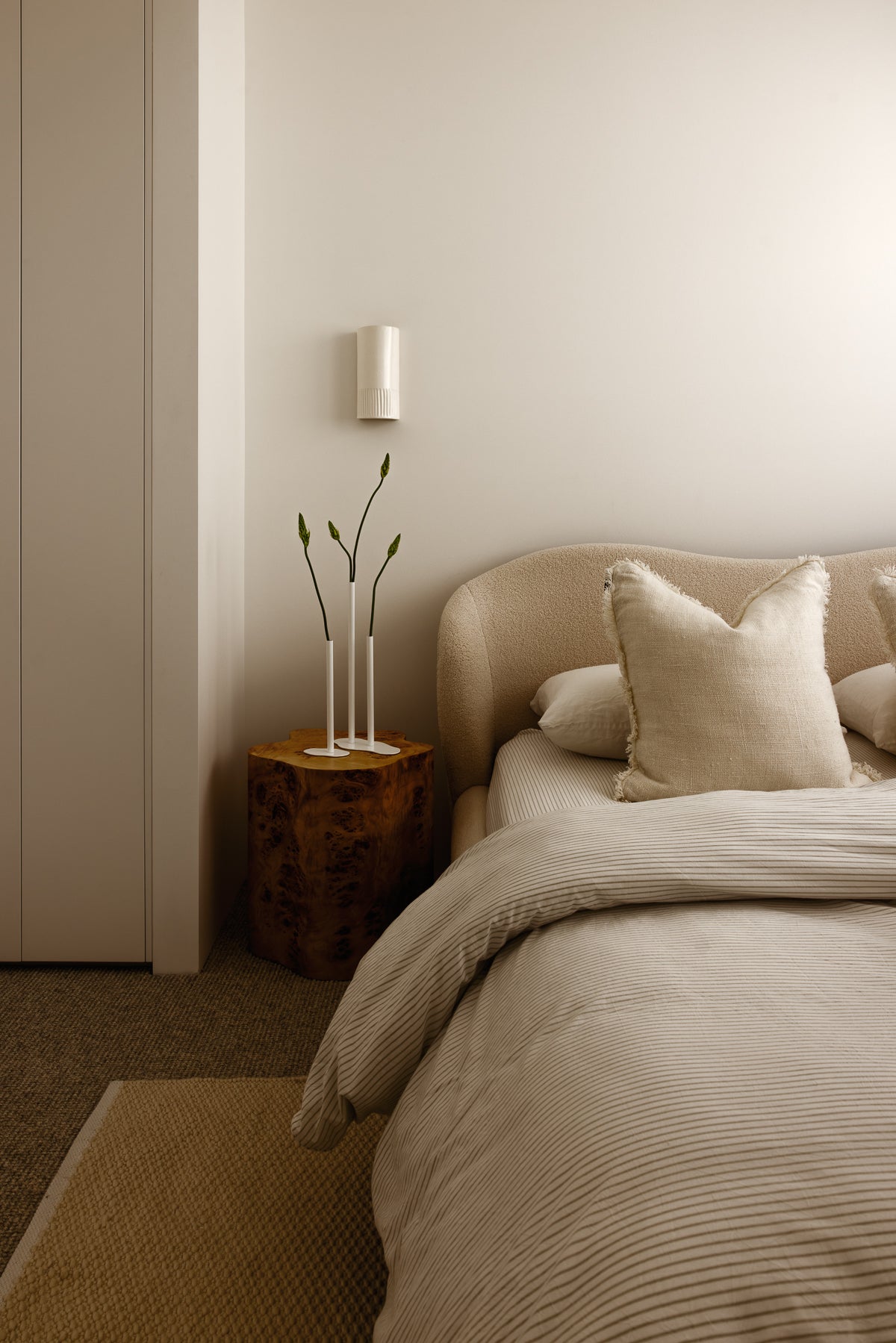 Day Tall | Ceramic Wall Light