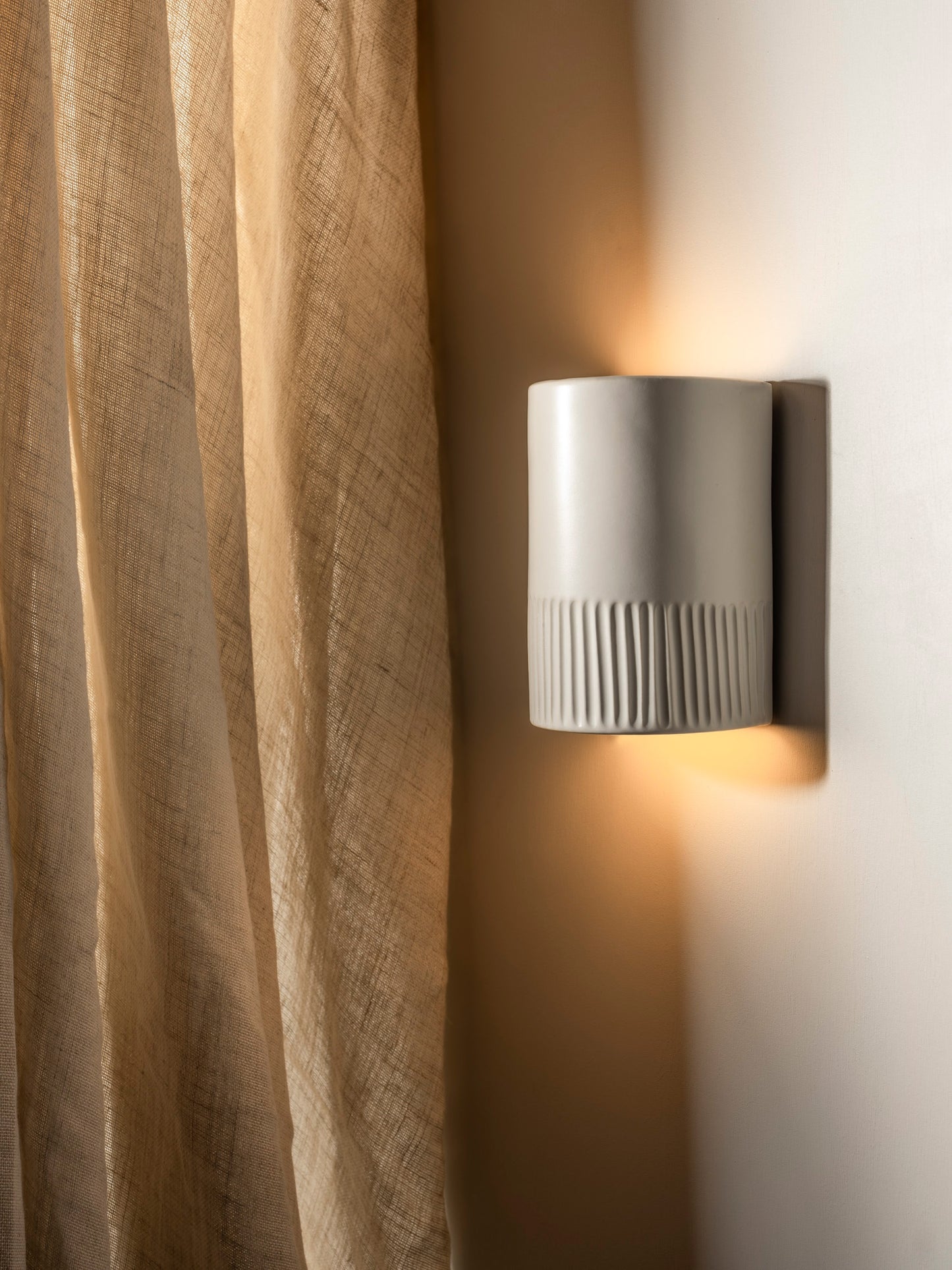 Day Short | Ceramic Wall Light