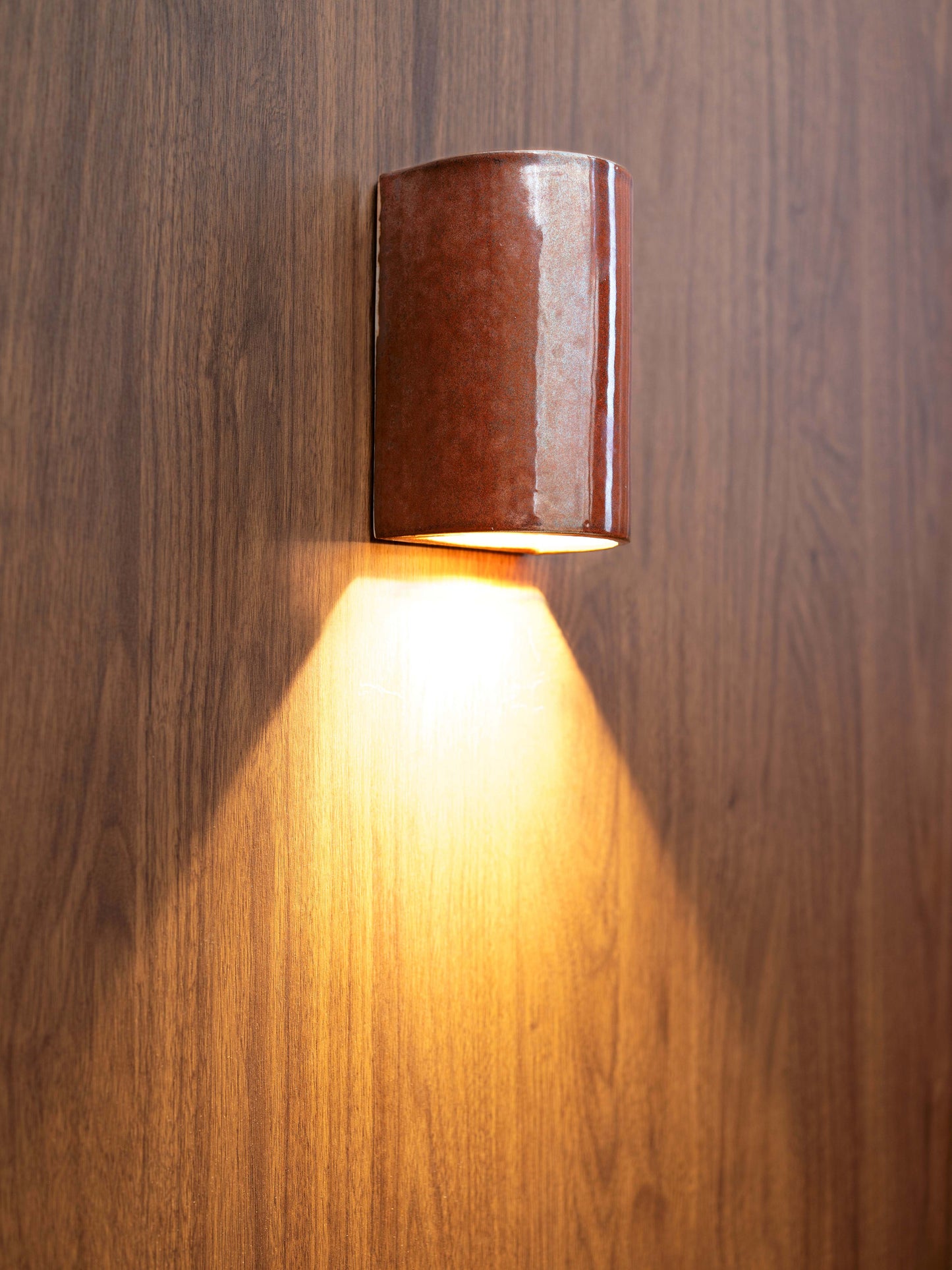 Dawn Short Exterior | Tommy Jam | Ceramic Wall Light